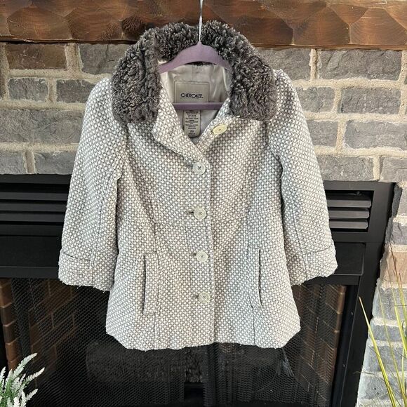 Cherokee Coat - Picture 1 of 5